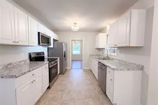 3091 Beechwood Dr, Lithia Springs, GA 30122 - Photo 2