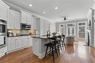 1736 Breyerton Dr NE, Atlanta, GA 30329 - Photo 6