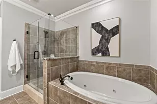 1736 Breyerton Dr NE, Atlanta, GA 30329 - Photo 22