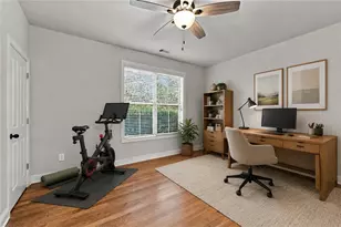 1736 Breyerton Dr NE, Atlanta, GA 30329 - Photo 32