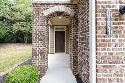 1624 Lenox Overlook Road NE, Atlanta, GA 30329 - Photo 2