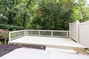1624 Lenox Overlook Road NE, Atlanta, GA 30329 - Photo 18
