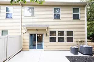 1624 Lenox Overlook Road NE, Atlanta, GA 30329 - Photo 38