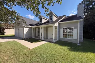 1088 Meadow Glen Cir, Fairburn, GA 30213 - Photo 1