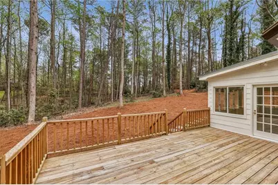 8025 River Circle, Sandy Springs, GA 30350 - Photo 22