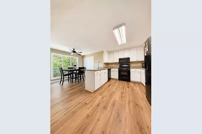 2306 Luther Terrace SW, Marietta, GA 30064 - Photo 8