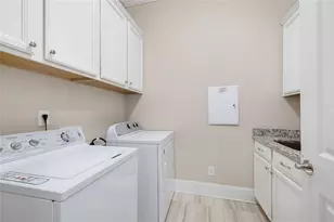 6025 Overlook Club Cir, Suwanee, GA 30024 - Photo 28