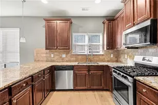 2948 Village Park Dr E, Ellenwood, GA 30294 - Photo 14