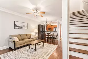 1147 Glenridge Pl NE, Atlanta, GA 30342 - Photo 10