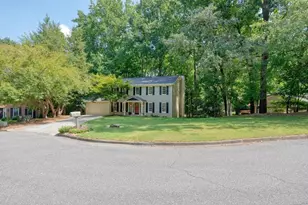220 Tallwood Terrace, Roswell, GA 30076 - Photo 2