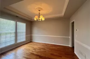 365 Tumbling Creek Dr, Alpharetta, GA 30005 - Photo 4