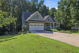 342 Stonington Dr, Mount Airy, GA 30563 - Photo 4