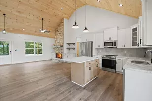 1521B Azure Ln, Ranger, GA 30734 - Photo 8