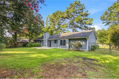 2384 Three Bars Drive, Snellville, GA 30078 - Photo 16