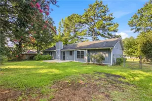 2384 3 Bars Dr, Snellville, GA 30078 - Photo 16