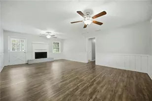 2384 3 Bars Dr, Snellville, GA 30078 - Photo 2