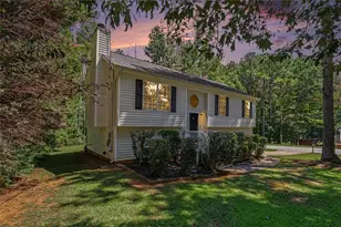 35 Pine Shadows Ct, Dallas, GA 30157 - Photo 2