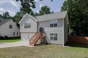 4333 Ward Bluff Ct, Ellenwood, GA 30294 - Photo 2