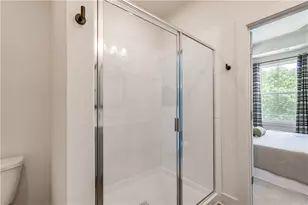 1390 Cozy Circle, Atlanta, GA 30326 - Photo 18