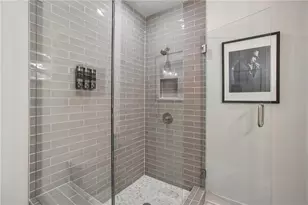 990 Viney Way NW, Atlanta, GA 30318 - Photo 16