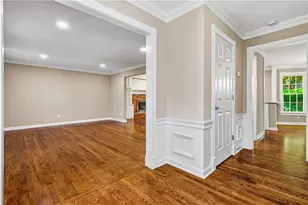 5309 W Bank Dr, Marietta, GA 30068 - Photo 14