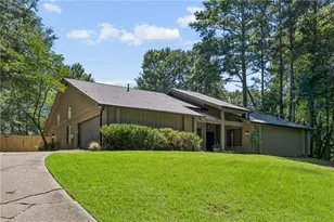 4188 Lake Rill Ct, Marietta, GA 30062 - Photo 2
