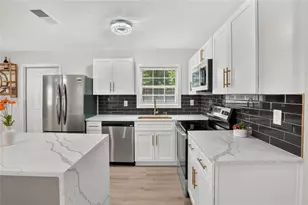 2359 Baywood Dr SE, Atlanta, GA 30315 - Photo 2