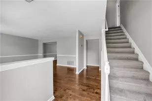 4890 Evergreen Valley Way, Alpharetta, GA 30022 - Photo 8