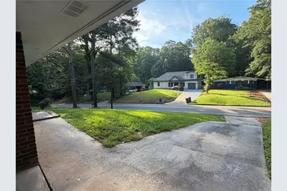 2647 Butner Road SW, Atlanta, GA 30331 - Photo 2