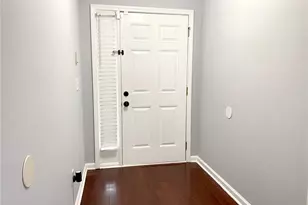 2274 Charleston Pointe SE, Atlanta, GA 30316 - Photo 8
