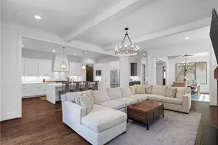 2986 Surrey Ln, Atlanta, GA 30341 - Photo 12
