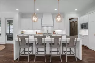 2986 Surrey Ln, Atlanta, GA 30341 - Photo 14
