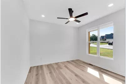3414 Ashford Loop, Ellenwood, GA 30294 - Photo 4