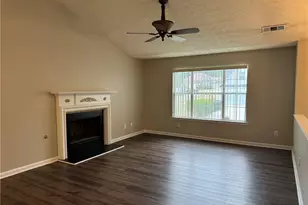 334 Summer Hill Cir, Stockbridge, GA 30281 - Photo 2