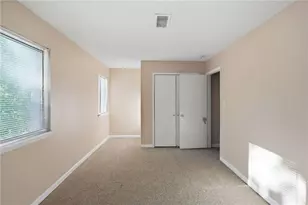 1001 Chapman Ln, Stone Mountain, GA 30088 - Photo 18