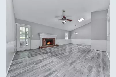 650 Radford Circle, Woodstock, GA 30188 - Photo 6