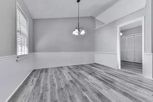 650 Radford Cir, Woodstock, GA 30188 - Photo 8