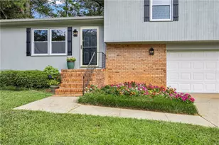 3417 Creekwood Dr SE, Conyers, GA 30094 - Photo 2
