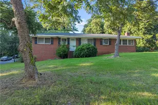 506 Pineridge Dr, Forest Park, GA 30297 - Photo 1