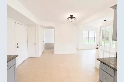 2095 Glynmoore Drive, Lawrenceville, GA 30043 - Photo 4