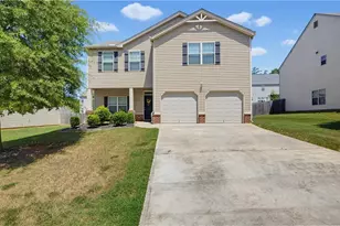 346 Lamont Ln, Hampton, GA 30228 - Photo 1