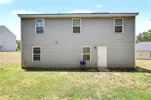 1777 Robinson Ct, Griffin, GA 30224 - Photo 2