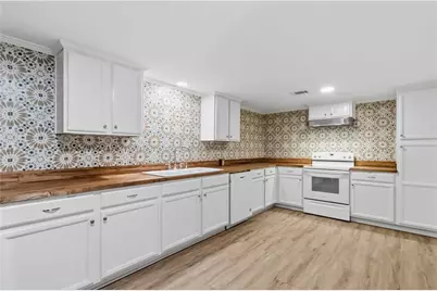 6748 Brandon Mill Road, Sandy Springs, GA 30328 - Photo 28