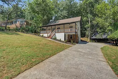 1741 Lucy Drive NW, Kennesaw, GA 30152 - Photo 2