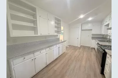 5641 Stone Court, Stone Mountain, GA 30087 - Photo 10