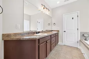 2854 Shadowstone Way, Winder, GA 30680 - Photo 32