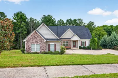 2854 Shadowstone Way, Winder, GA 30680 - Photo 4
