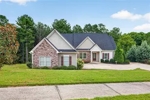 2854 Shadowstone Way, Winder, GA 30680 - Photo 4