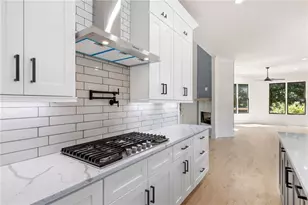 4824 Deer Creek Ct, Flowery Branch, GA 30542 - Photo 8