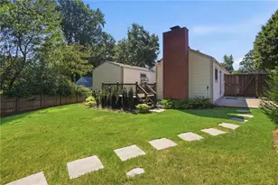424 Cascade Dr NW, Marietta, GA 30064 - Photo 32